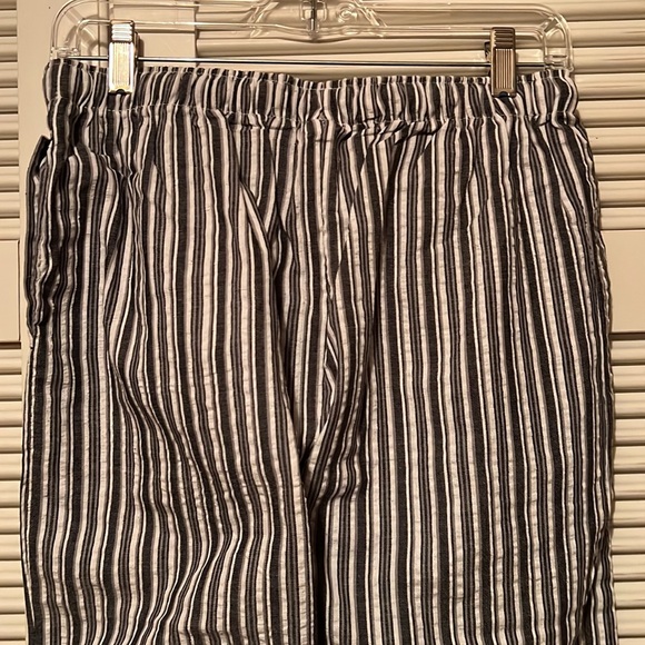 BOCA BAY Beach / Lounge Capri Pants - Picture 4 of 6